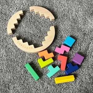 Lovevery Tetris wooden Montessori puzzle